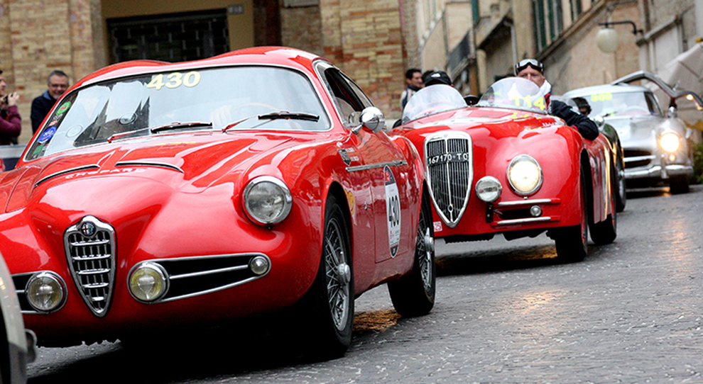 Passaggio della 38a Mille Miglia